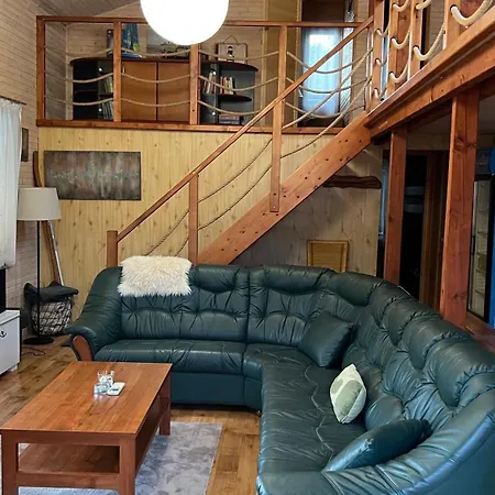 Houseboat - Beacon Of Happiness Hotel Bratislava Exterior photo